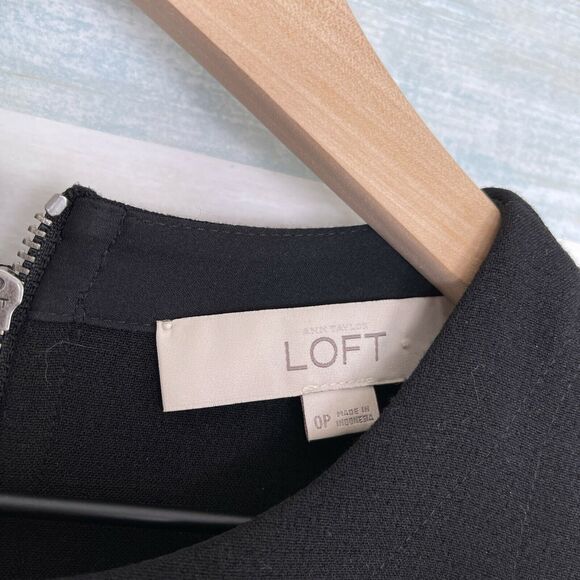 LOFT Ponte Pocketed Sheath Dress Black Exposed Zipper Stretch Womens 0P 0 Petite - Picture 6 of 8